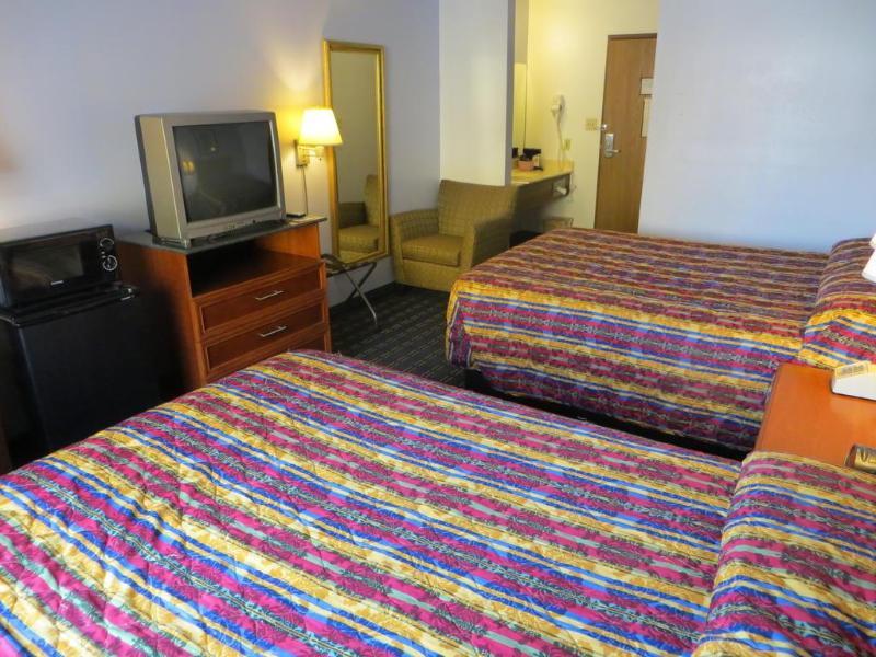 Knights Inn Memphis At Macon Cove Dış mekan fotoğraf